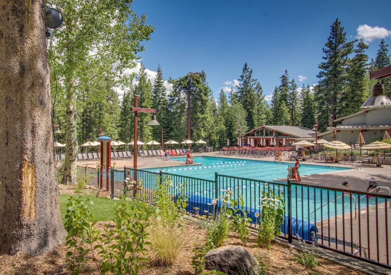 טראקי Northstar Resort True Ski In Ski Out Year-Round Hot Tubs Book On Your Mobile For Promo Price מראה חיצוני תמונה